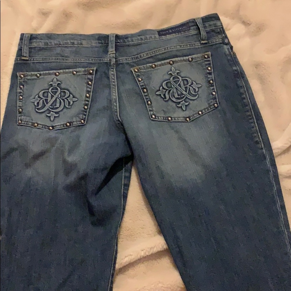 Decorative jeans